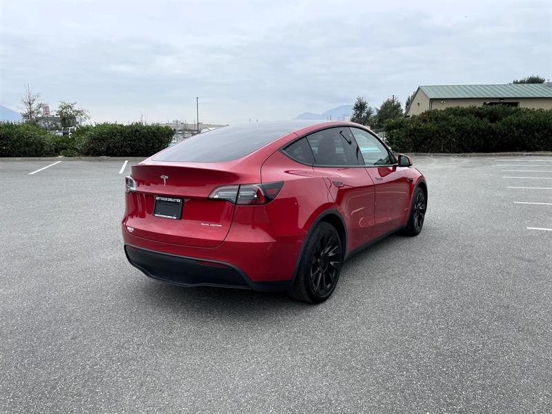 tesla Model Y 2021 - 8
