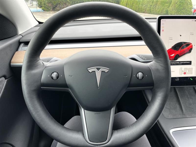 tesla Model Y 2021 - 14