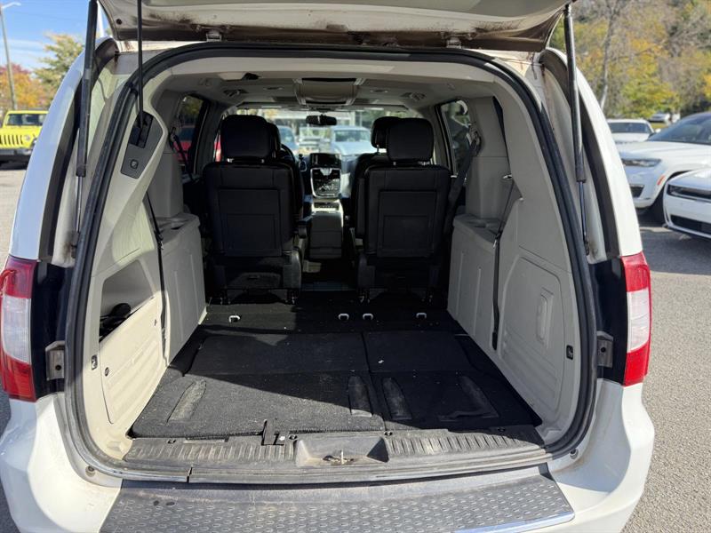 chrysler Town & Country 2014 - 9