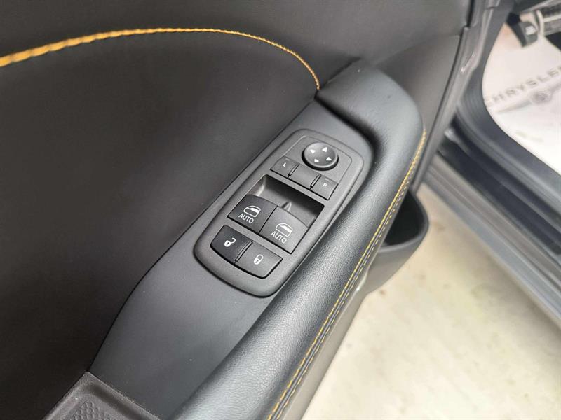 dodge Challenger R/T Scat Pack Widebody 2023 - 10