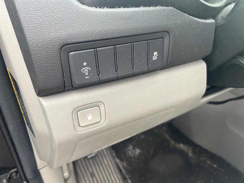 kia Sedona 2016 - 21