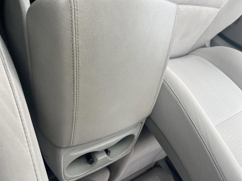 kia Sedona 2016 - 26