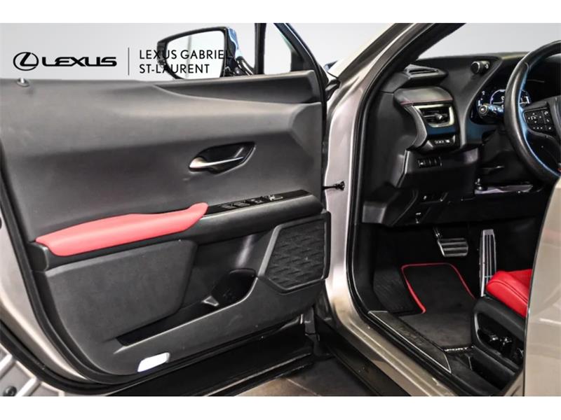 lexus UX 250H 2021 - 8