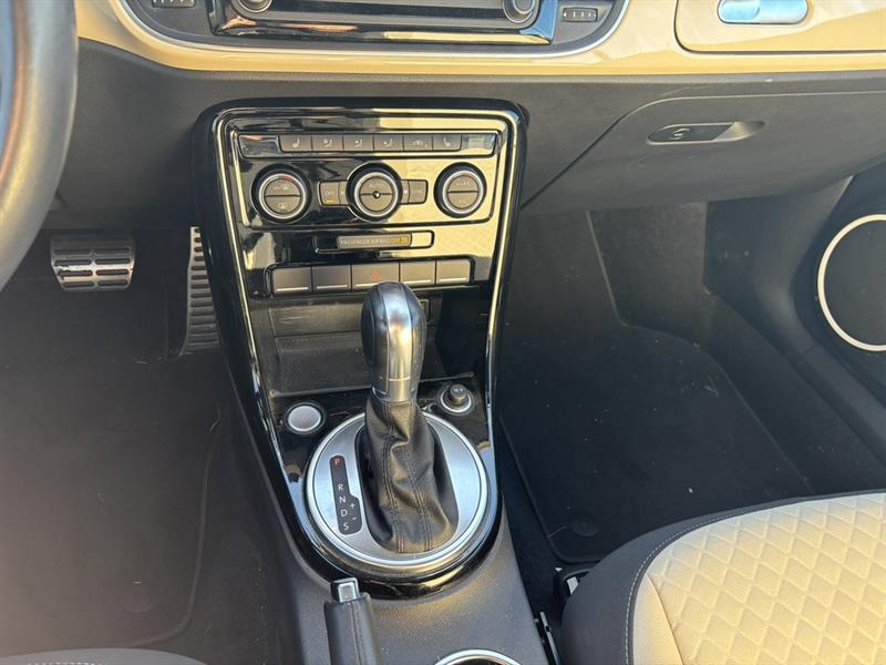 volkswagen Beetle Convertible 2019 - 15