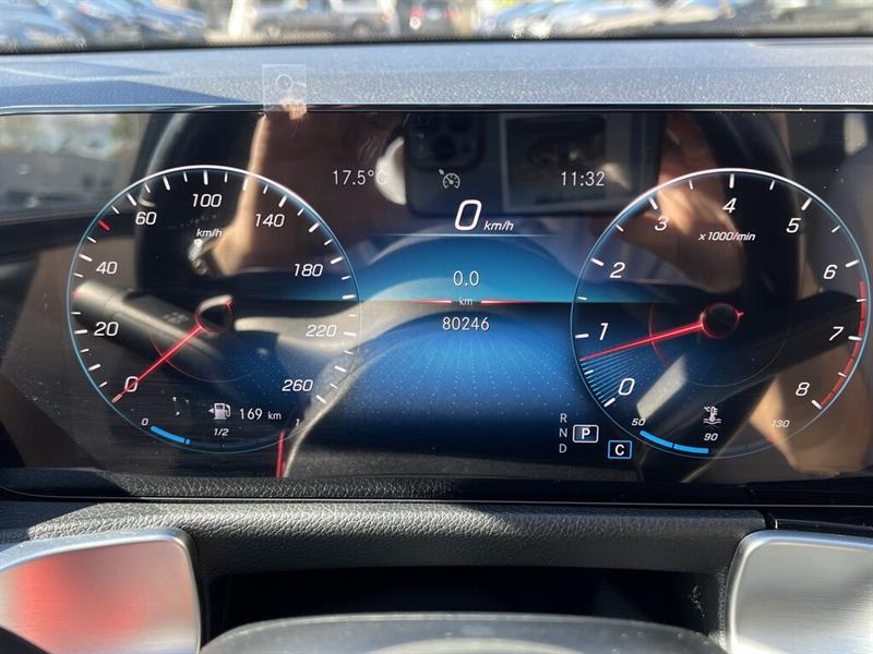 mercedes-benz GLB 2022 - 9