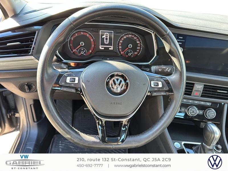 volkswagen Jetta 2019 - 13