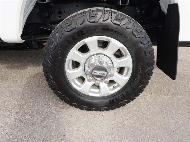ford F-350 2024 - 49