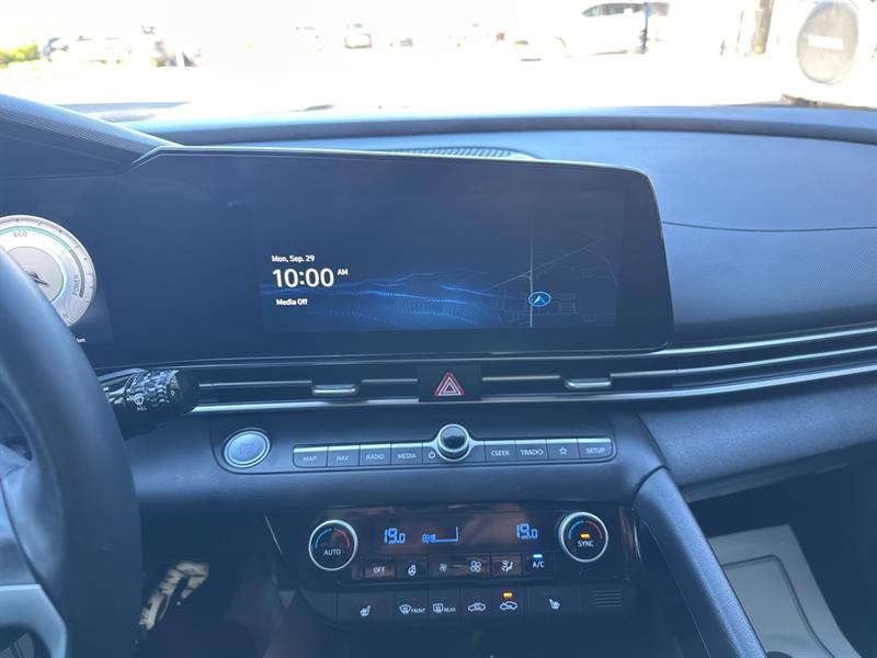 hyundai Elantra hybride 2023 - 16