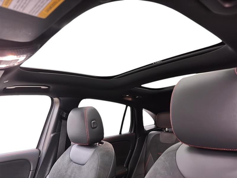 mercedes-benz GLA 2025 - 11