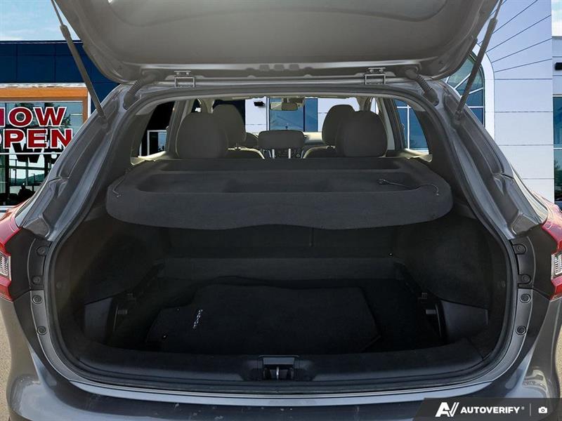 nissan Qashqai 2020 - 12