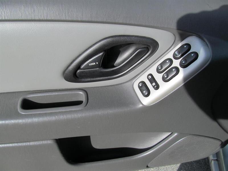 ford Escape 2005 - 9