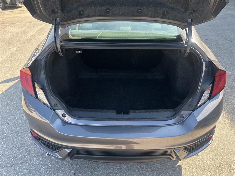 honda Civic Coupe 2018 - 17