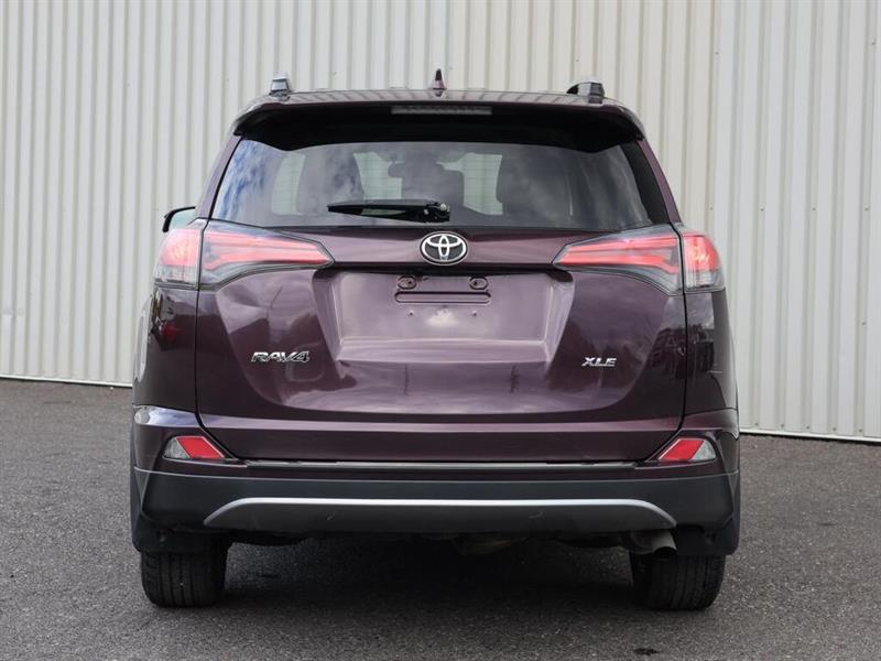 toyota RAV4 2018 - 9