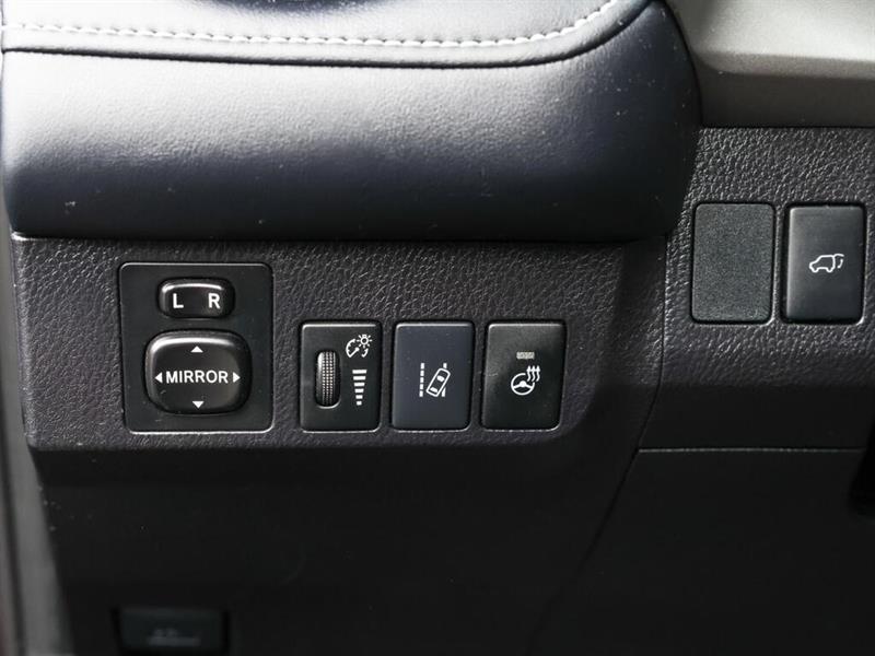 toyota RAV4 2018 - 23