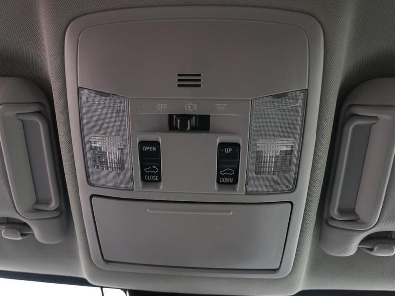 toyota RAV4 2018 - 24