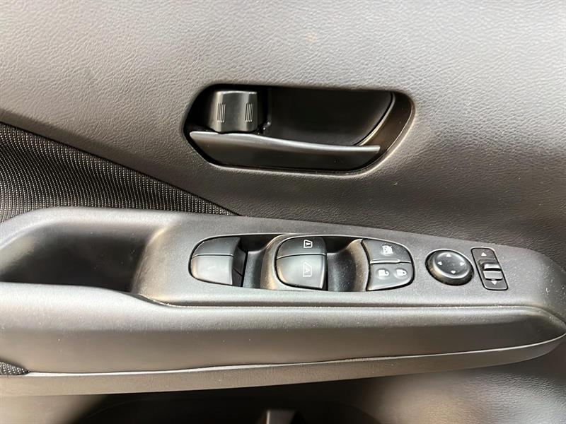 nissan Kicks 2023 - 21