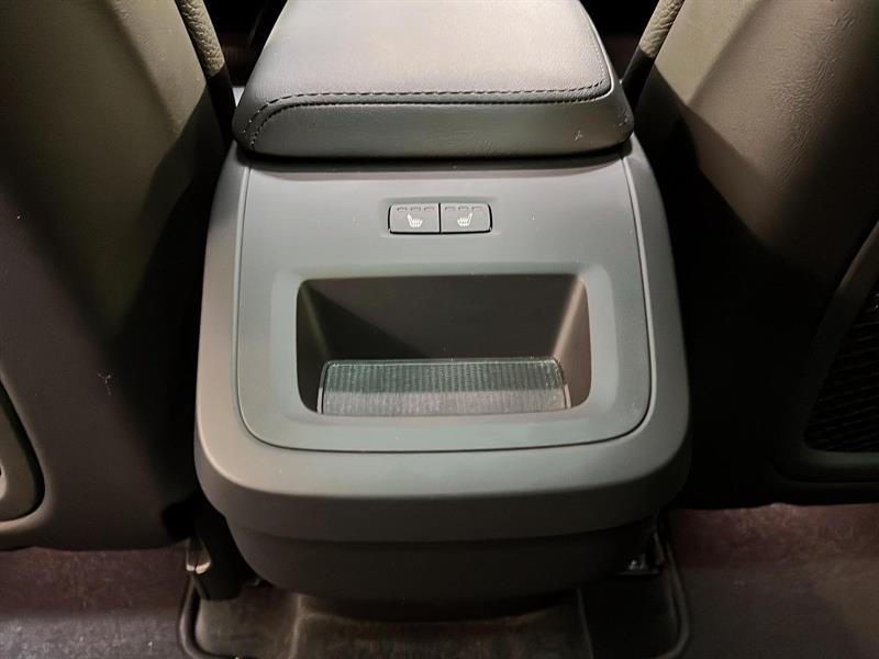 volvo XC60 2023 - 11