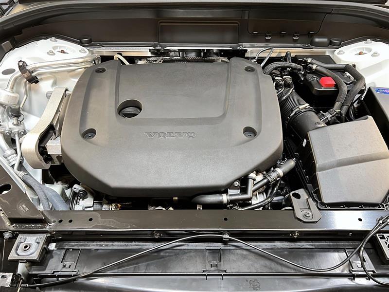 volvo XC60 2023 - 13