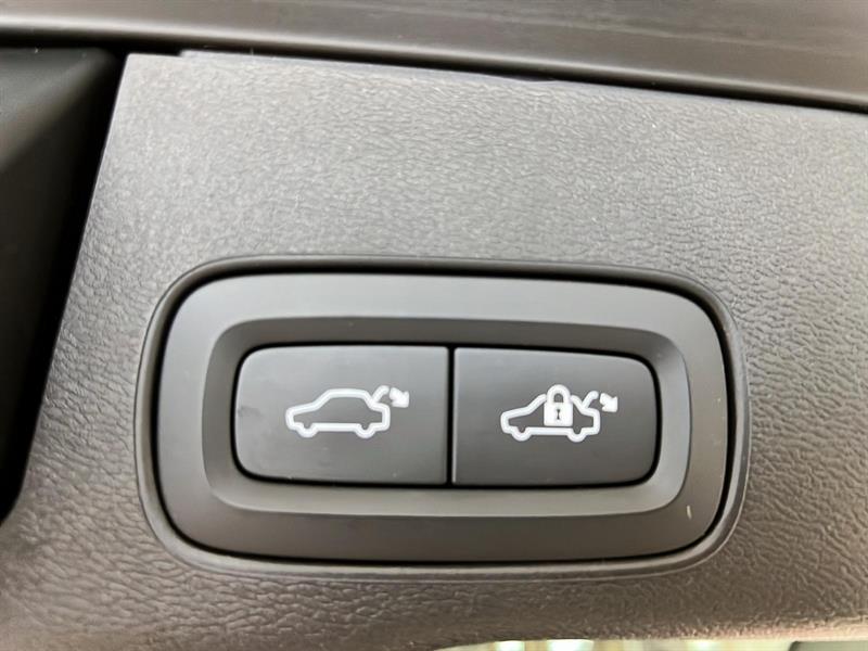 volvo XC60 2023 - 15