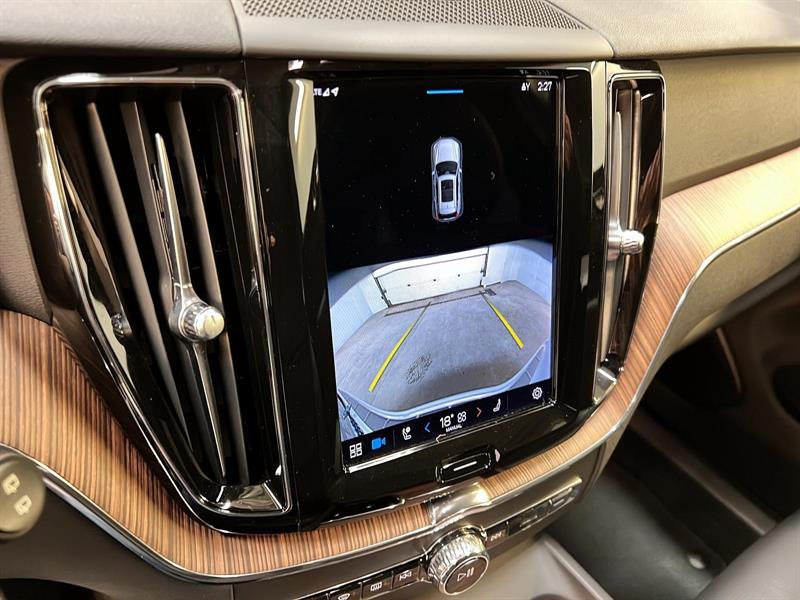 volvo XC60 2023 - 19