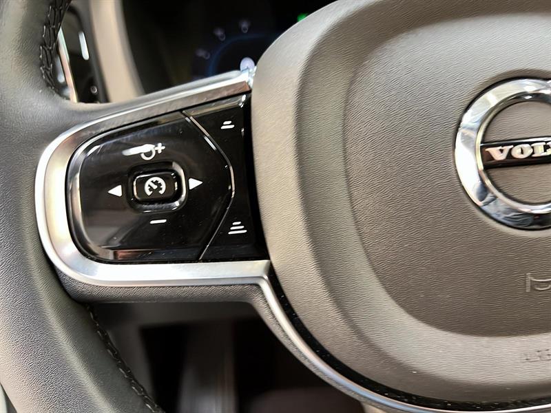 volvo XC60 2023 - 23