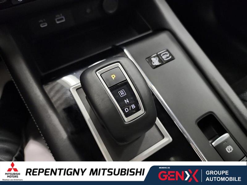 mitsubishi Outlander 2024 - 23