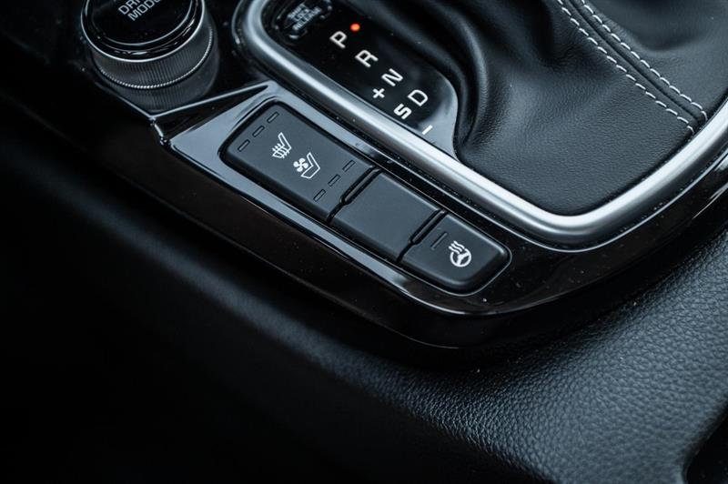 kia Seltos 2022 - 25