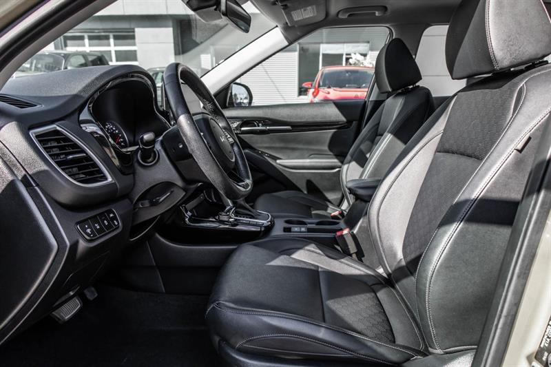 kia Seltos 2022 - 12