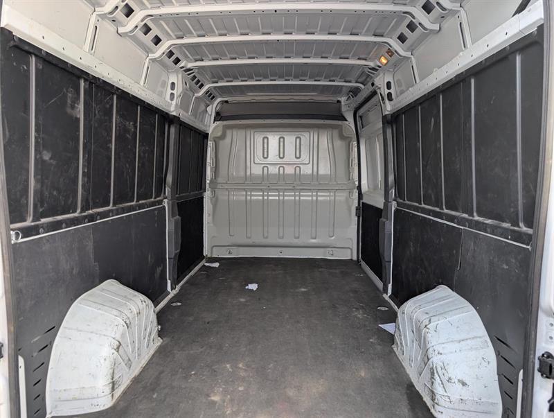 ram Promaster 2500 2023 - 15