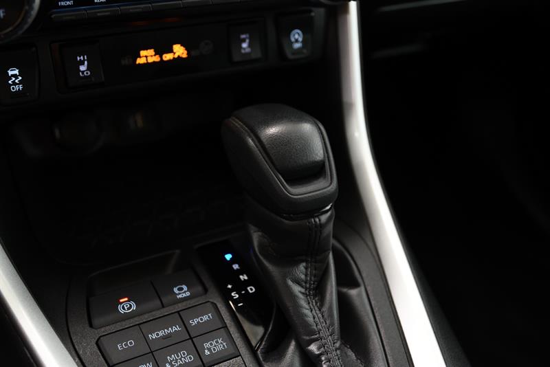 toyota RAV4 2023 - 25