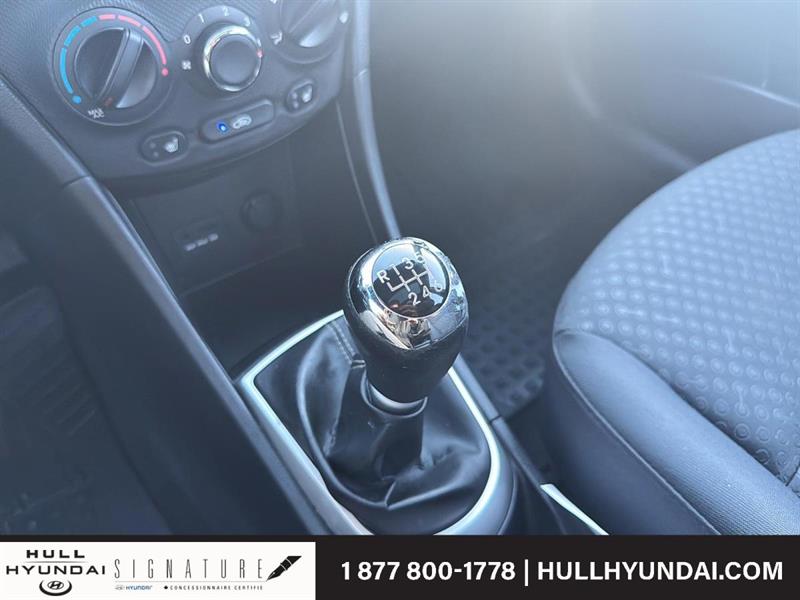 hyundai Accent 2012 - 15