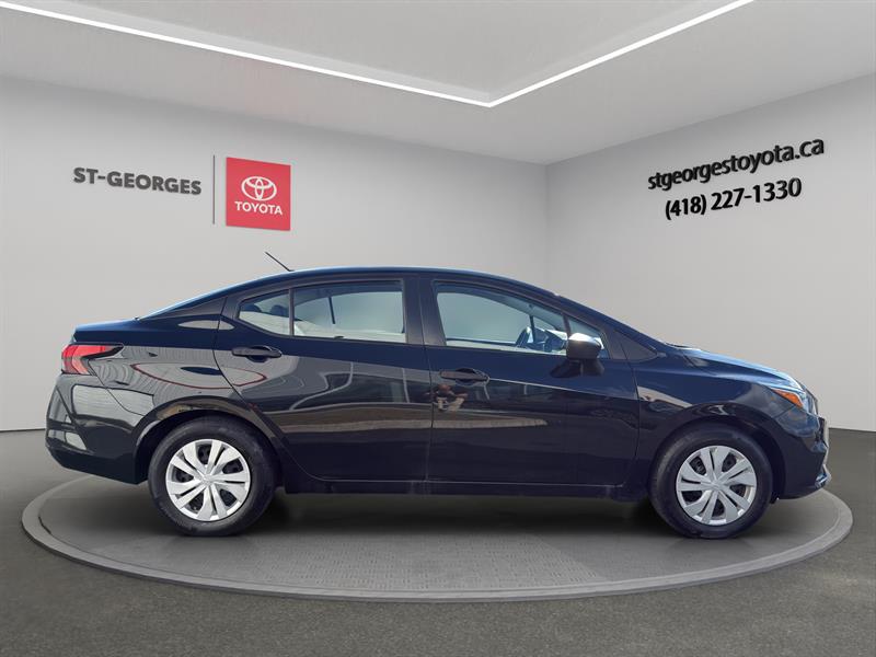 nissan Versa 2022 - 4