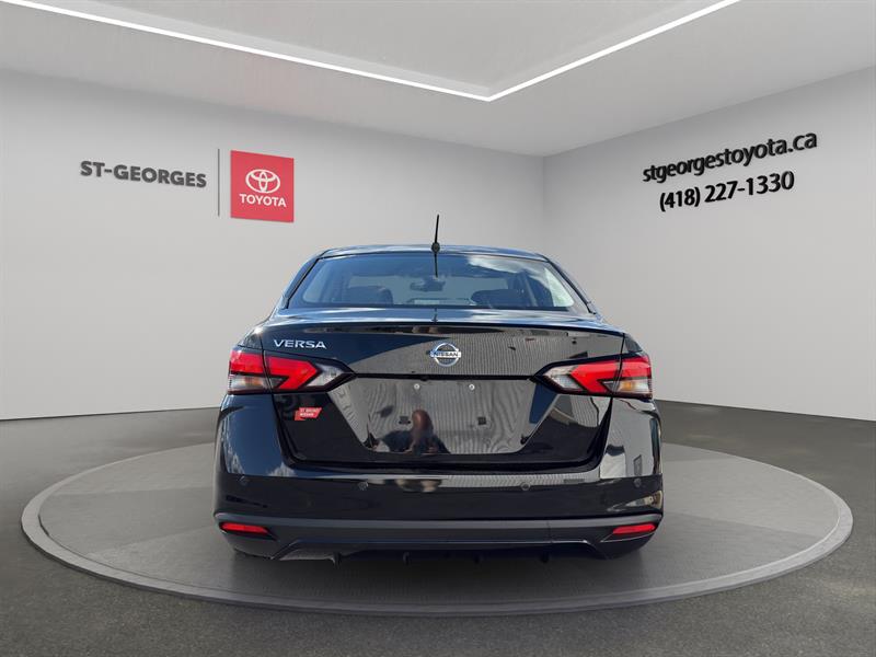 nissan Versa 2022 - 6