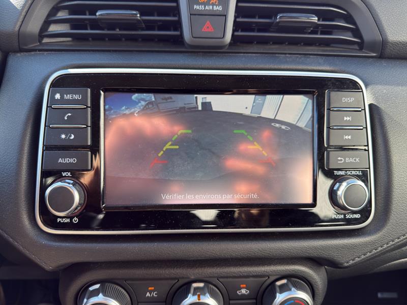 nissan Versa 2022 - 16