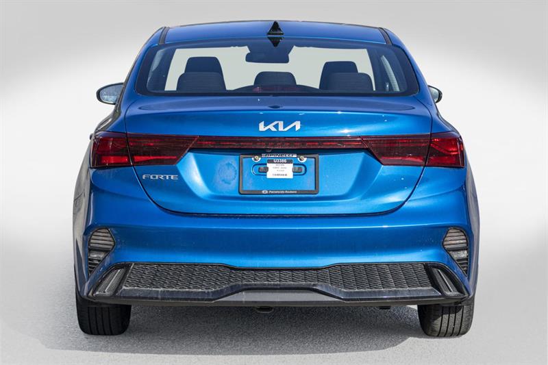 kia Forte 2022 - 4