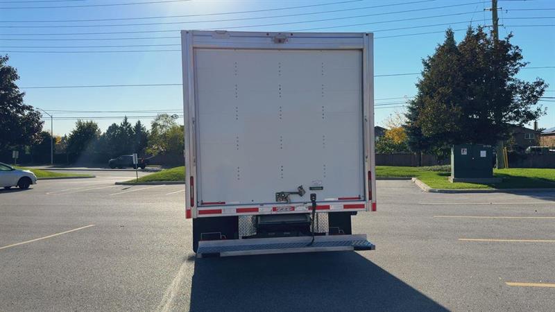 ford E-450 Cutaway 2023 - 2