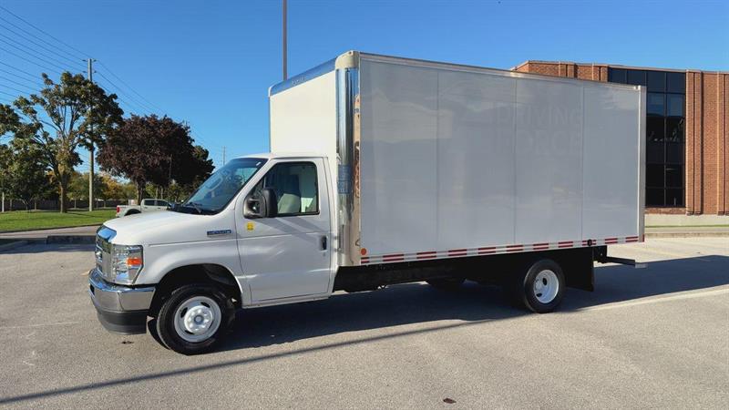 ford E-450 Cutaway 2023 - 5