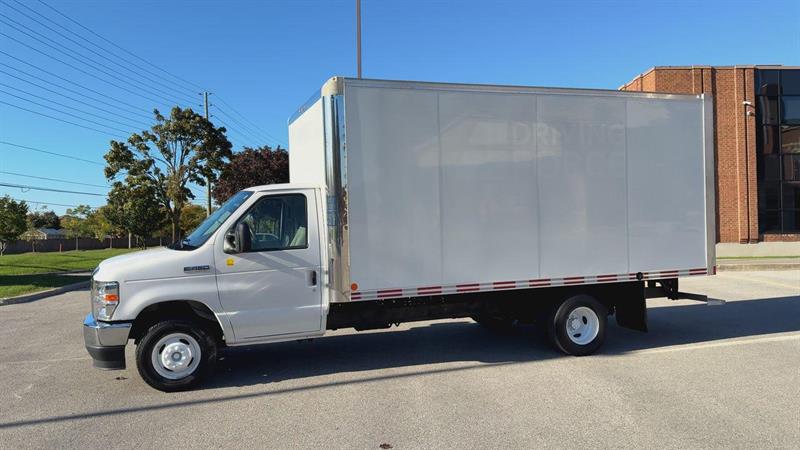 ford E-450 Cutaway 2023 - 6