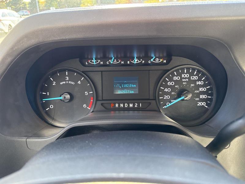 ford E-450 Cutaway 2023 - 15