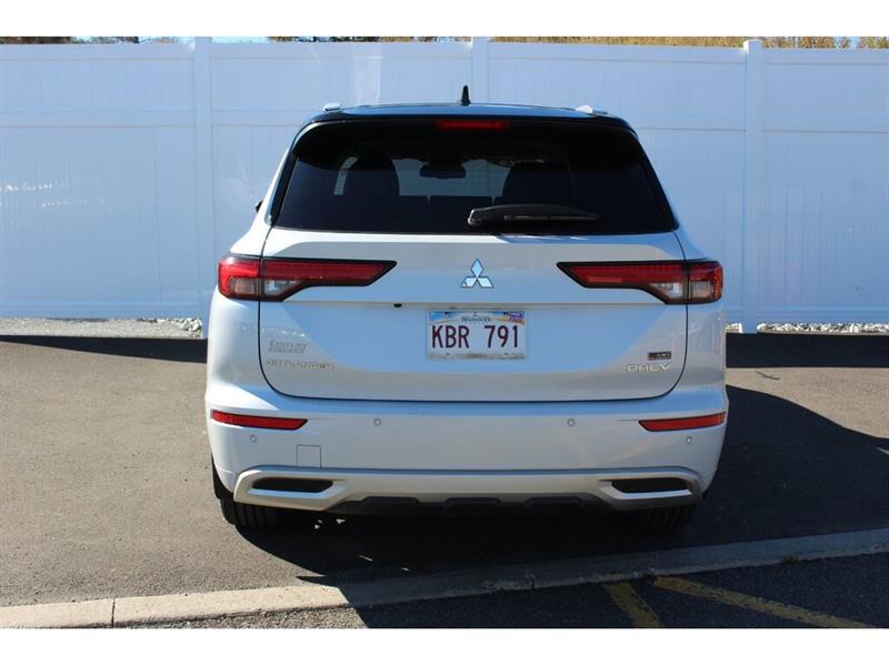 mitsubishi Outlander rechargeable 2023 - 6