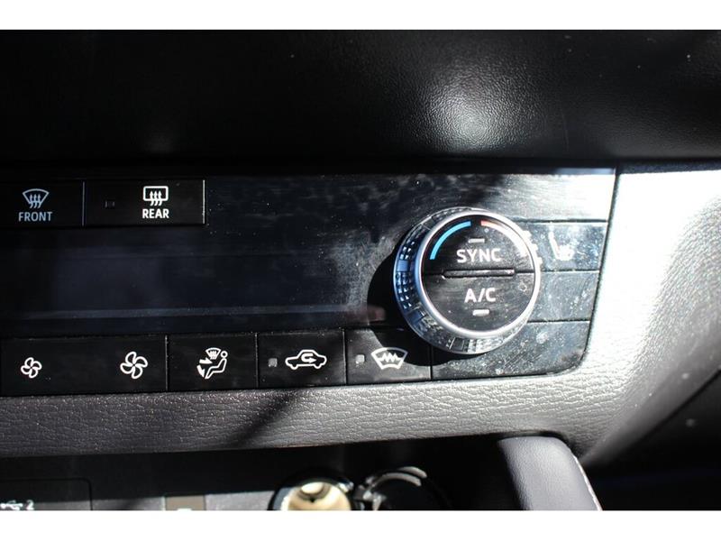 mitsubishi Outlander rechargeable 2023 - 28