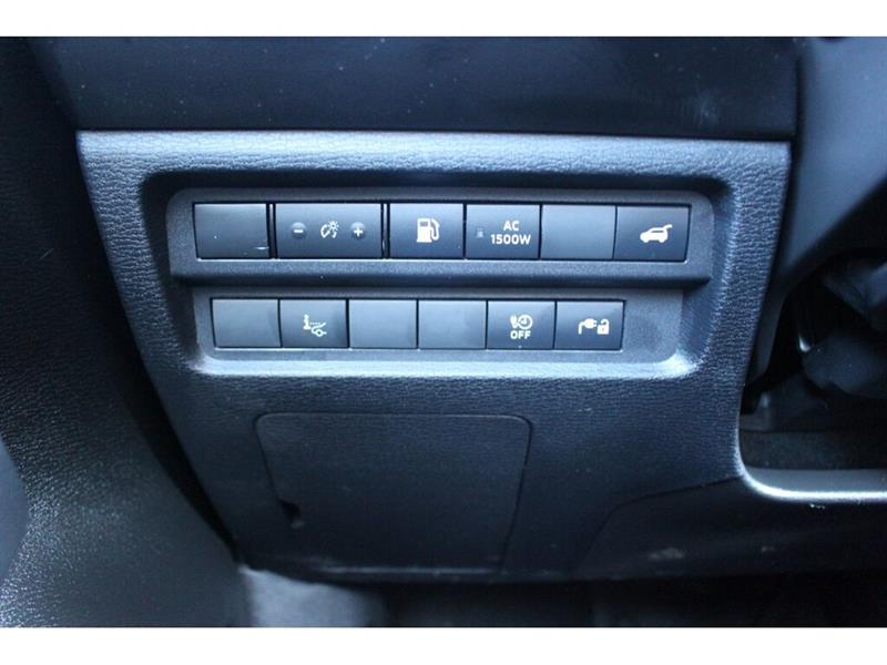 mitsubishi Outlander rechargeable 2023 - 34