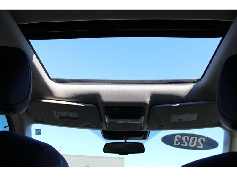 mitsubishi Outlander rechargeable 2023 - 39