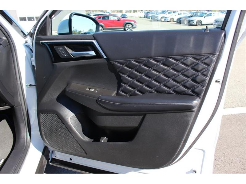 mitsubishi Outlander rechargeable 2023 - 59