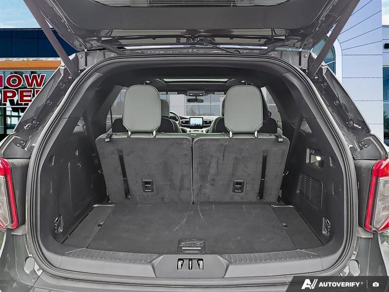 ford Explorer 2022 - 12