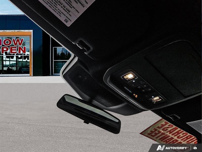 ford Explorer 2022 - 21