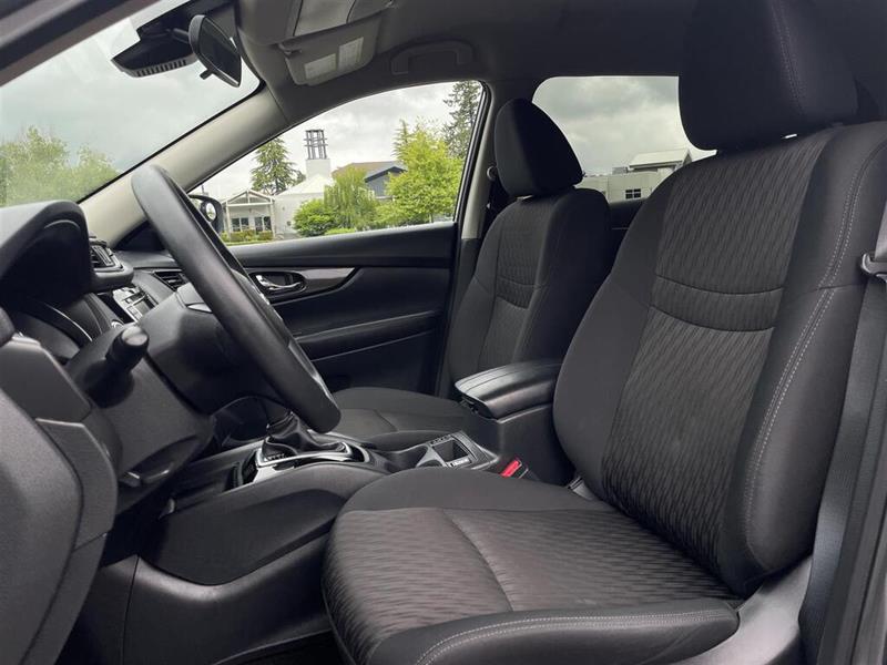 nissan Rogue 2020 - 19