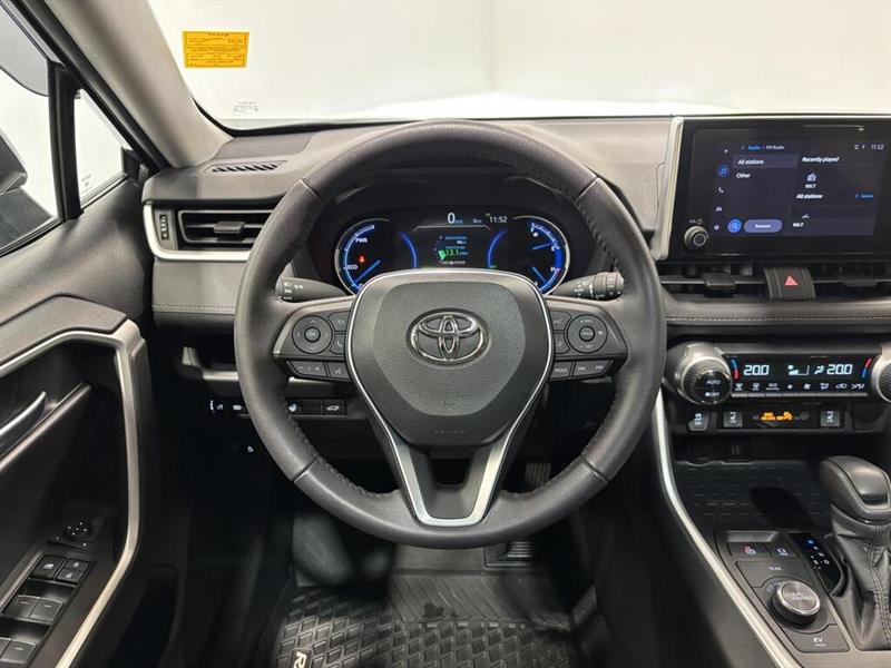toyota RAV4 2023 - 11
