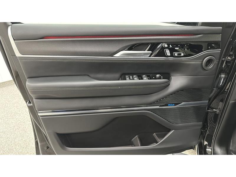 jeep Grand Wagoneer 2024 - 11