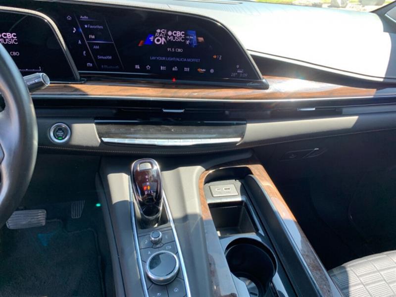 cadillac Escalade 2023 - 19